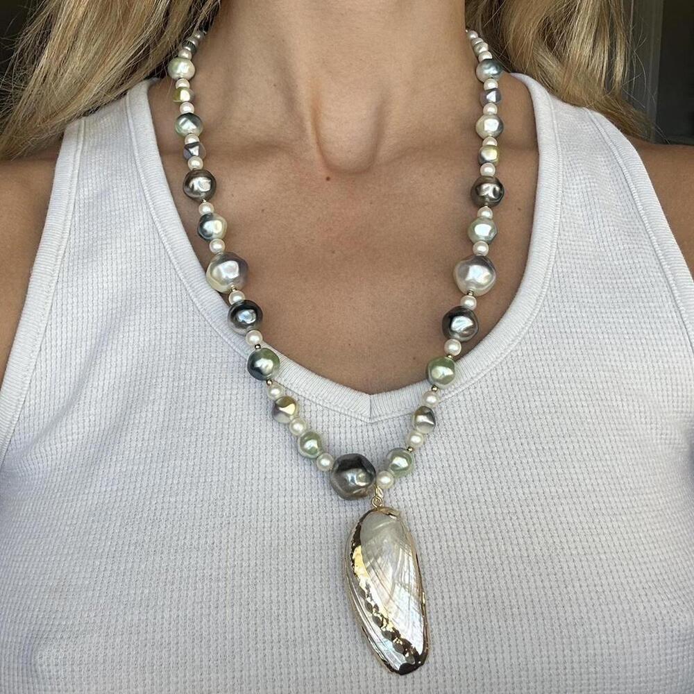 Shell pendant necklace #beachy